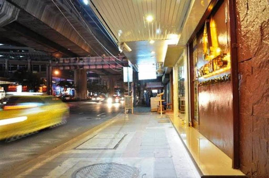 Studio Asoke Μπανγκόκ Εξωτερικό φωτογραφία