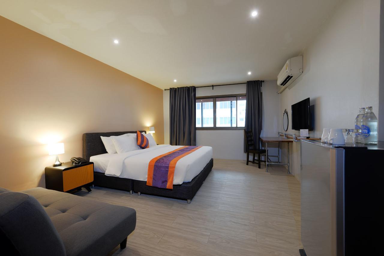 Studio Asoke Μπανγκόκ Εξωτερικό φωτογραφία